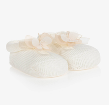 Load image into Gallery viewer, STORY LORIS Ivory Booties & Headband Set
