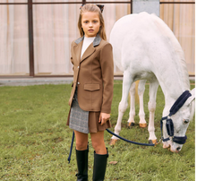 Load image into Gallery viewer, PATACHOU Girls Beige Crêpe Jersey Pleated Skirt