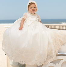 Load image into Gallery viewer, PATACHOU Baby unisex beige embroidered Baptism Gown and Bonnet