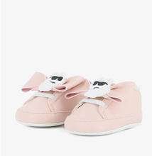 Load image into Gallery viewer, KARL LAGERFELD bow-detail Choupette-patch pre-walkers

