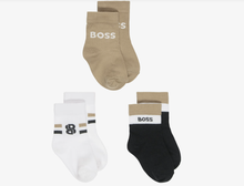 Load image into Gallery viewer, BOSS Baby Boys Beige &amp; Black Logo Socks (3 Pack)

