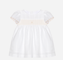 Load image into Gallery viewer, PATACHOU Elegant beige dress with delicate embroidery
