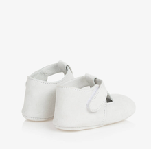 Load image into Gallery viewer, PAZ RODRIGUEZ Ivory Suede Leather Baby Pre-Walkers
