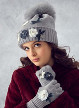 Load image into Gallery viewer, IL TRENINO Girl hat
